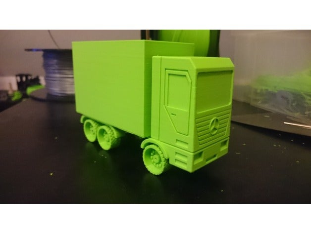 mercedes camion giocattolo giochi e giocattoli un 3D print model - Mito3D