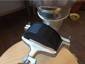 malt corona moulin broyeur bamper L'impression 3d 3d print model - Mito3D
