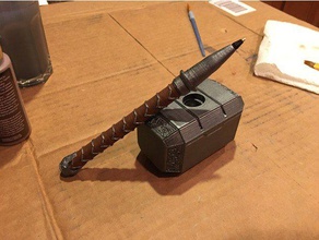 thor martello mjolnir penna bic oggetti di scena film prop puntelli pen titolare thors hammer 3d print model - Mito3D