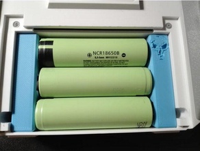 qx7 3x 18650 caso a bateria original almofadas r c veículos 3d print model - Mito3D