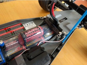 traxxas de la batterie maintenez plaque r c véhicules bandit rustler stampede 3d print model - Mito3D