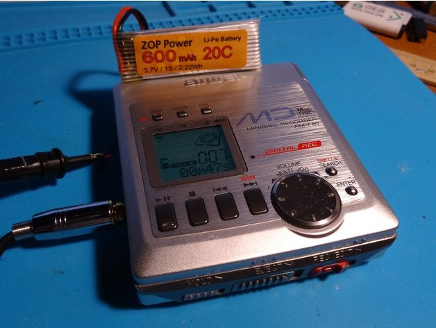 lib-902 1s li-po adaptador o áudio aiwa caixa de bateria suporte da minidisc 3D print model - Mito3D