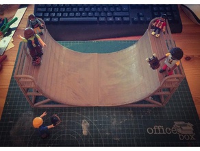 playmobil skate half-pipe v 10 jouets & accessoires de jeux 3d print model - Mito3D