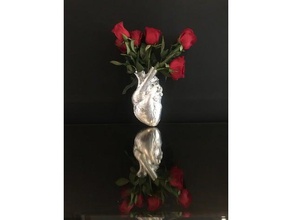 Herz vase mit Blumen Skulpturen Blume Blumentopf Blumen-vase Wand Aufhänger 3d print model - Mito3D