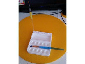 v1 farb fırça yular klein mit wasserbad 3d baskı farbschale malen pinselhalter 3d print model - Mito3D