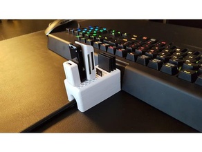 câble tunnel usb & sd titulaire de la carte ordinateur clavier microsd sdcard 3d print model - Mito3D
