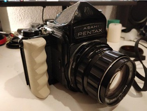 pentax 6x7 right hand grip camera 3d print model - Mito3D