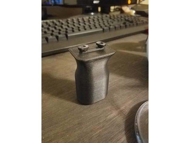 mlok stubby vfg vertical fore grip esporte & ao ar livre ar15 aderência segurar na 3D print model - Mito3D