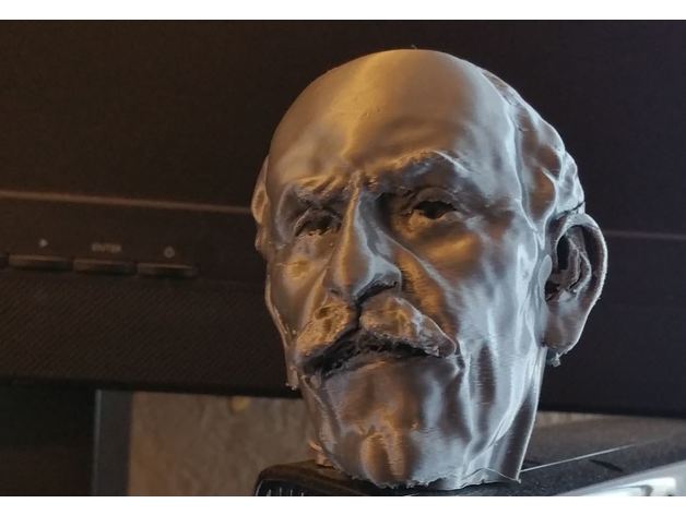 unclejoen heykeller yüz baş olgun yaşlı adam olderman 3D print model - Mito3D