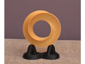 umbilic toro esculturas 3d print model - Mito3D