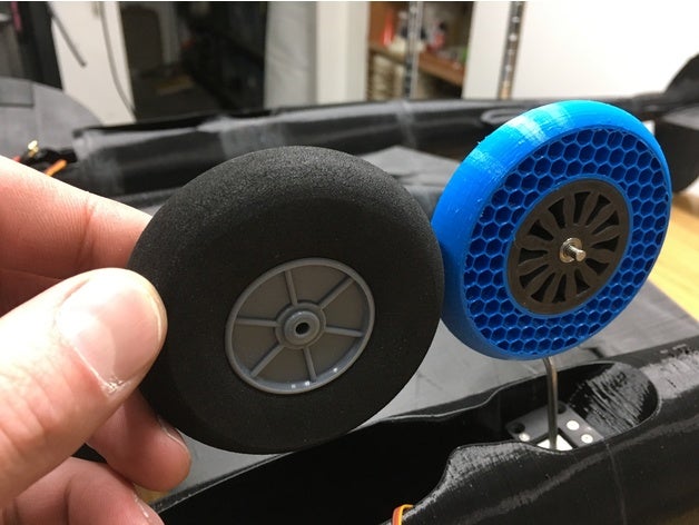 p38 lightning wheel 3dlabprint r c vehicles 3D print model - Mito3D