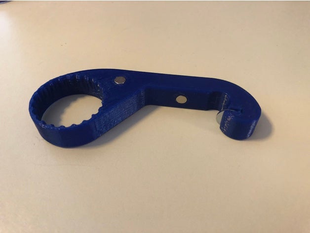 one-handed bottle opener twist-off gripper 8 sae washer kitchen & dining 3D print model - Mito3D