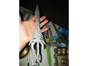 justicar aatroxs espada lol 3d print model - Mito3D