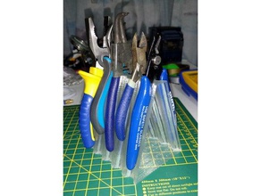 vase-mode plier stand tool holders & boxes pliers holder spiral print tools vase mode 3d print model - Mito3D