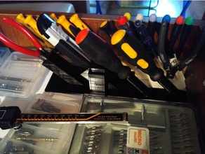 screwdirvers couteau piels organisateur outils le pinces tournevis 3d print model - Mito3D