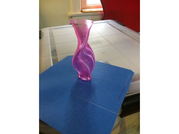 twisted ellipse 1 décor l'ellipse spirale vase tordu mode 3D print model - Mito3D