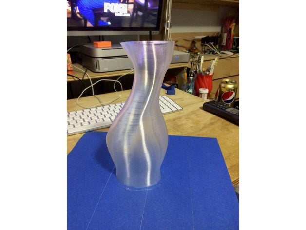 trenzado de la elipse 3 decoración espiral florero jarrón modo 3D print model - Mito3D
