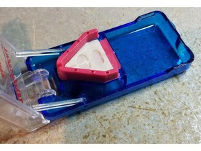 comprimé oblong nid bouclier de sécurité pilule splitter cutter ménage 3d print model - Mito3D