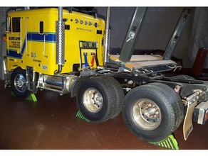 tamiya homme benz, scania globeliner volvo airbar des véhicules rc camion air bar 1 14 transporteur 3d print model - Mito3D
