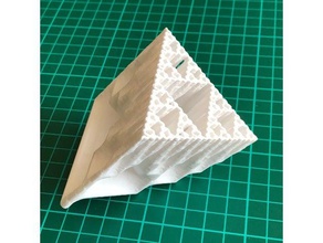 sierpinski évolution les mathématiques de l'art abstraite art 3d print model - Mito3D