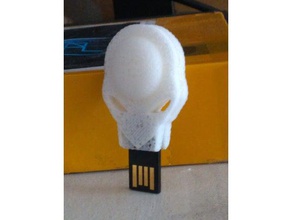grey alien à tête mince clé usb shell ordinateur 3d print model - Mito3D