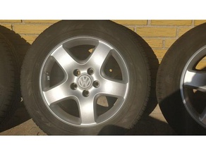 hubcap 60mm hole automotive wheel hub 3d print model - Mito3D