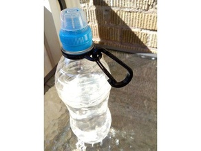 bottiglia di supporto a clip moschettone sport & fitness all'aperto la acqua 3d print model - Mito3D