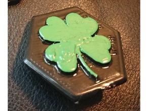 four leaf clover pin il giorno di san patrizio trifoglio moda quattro irlandese foglia fortuna fortunato st patricks day 3d print model - Mito3D
