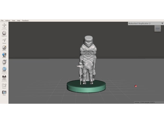 errante caballero La impresión en 3d capa de figura la diversión casco mideval sculptris scuplt sworded espada del vaga guerrero 3D print model - Mito3D