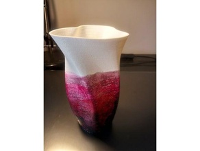 vaso decoração o de flor torcida do 3d print model - Mito3D