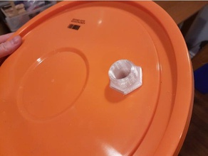 balde de mangueira do conector adaptador exterior e jardim a água cinza ligação tampa trailer 3d print model - Mito3D