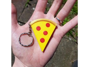 una fetta di pizza portachiavi i cibo keychain con peperoni pepperoni 3d print model - Mito3D