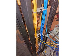 estante de la red soporte cable clip gestión cables rack 3d print model - Mito3D
