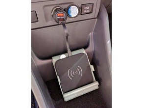 qi sans fil chargeur de téléphone prius v compatible mobile voiture le la 3d print model - Mito3D