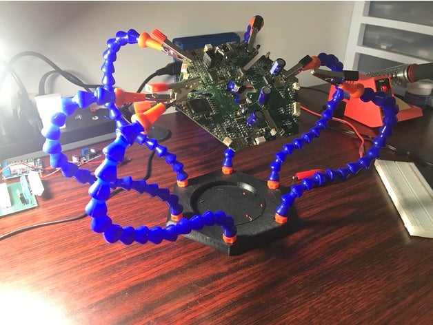la ayuda de las manos herramientas mano base soldadura 3D print model - Mito3D