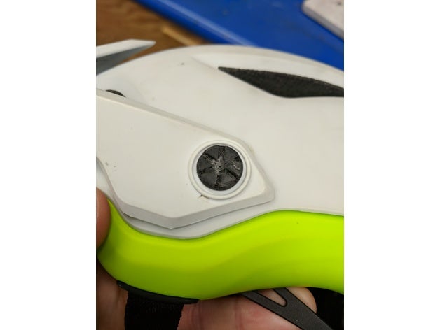 giro montaro visière vis sport et loisirs le casque remplacement 3D print model - Mito3D