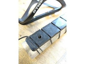 cinturino in bottiglia gabbia di montaggio bicicletta moto supporto 3d print model - Mito3D