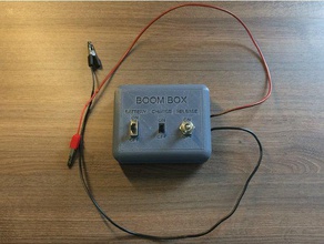 'boombox' yüksek gerilim kapasitör banka durumunda elektronik boom - teyp kondansatör Bankası durumda kolay yazdırma eğitim elektrik kutusu elektrikli kapak mühendislik deney deneyler patlama akım öğrenme prototip bilim scienceproject fen eğitimi taser 3d print model - Mito3D
