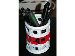 customizable pen holder office lanna leonardo penne pens personalizzabile portapenne sergio your name 3d print model - Mito3D
