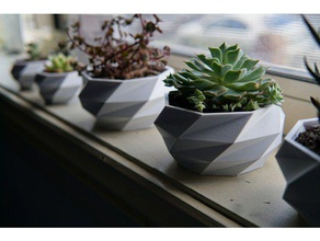 low poly planter - wide top outdoor & garden flower pot plant planters 3d print model - Mito3D