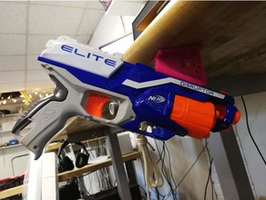 un nerf de bureau-montée rapide-tirage support les jouets jeux pistolet 3d print model - Mito3D