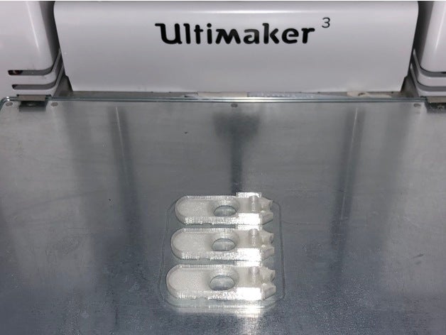 cover clip printcore um3 remixed 3d printer parts ultimaker 3 3D print model - Mito3D