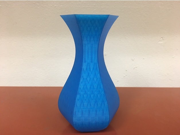 vaso cristã decoração 3D print model - Mito3D