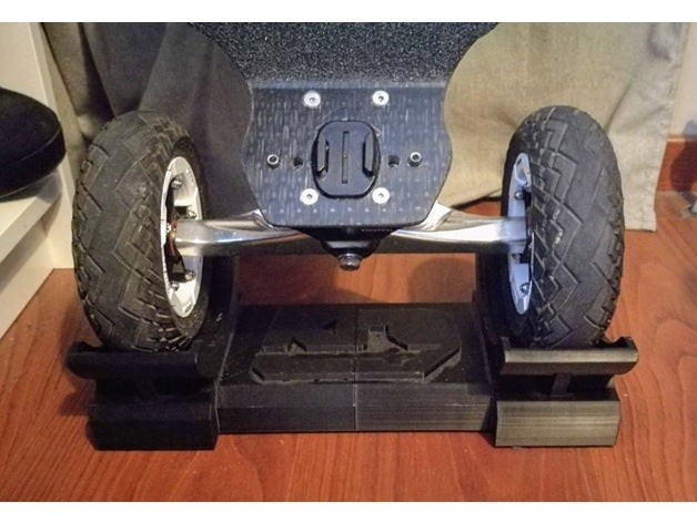 skate stand uv trampa mini camion le bricolage électrique de longboard planche à roulettes trampaboard 3D print model - Mito3D
