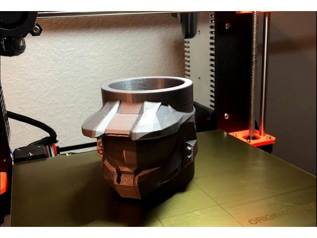 jefe maestro koozie los contenedores halo 3D print model - Mito3D