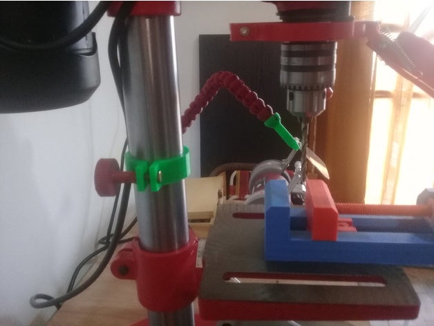 esnek çözünür banco para taladro 13 mm lubricante aracı sahipleri kutuları 3D print model - Mito3D