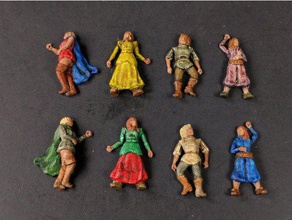 28mm dead female villagers toy game accessories 40k boardgame dnd dungeons dragons fantasy frostgrave gaming miniature openforge pathfinder roleplaying rpg scatter terrain wargaming warhammer 3d print model - Mito3D