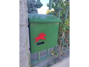 mail box logo 2d art emblem horse portugal portuguese post 3d print model - Mito3D