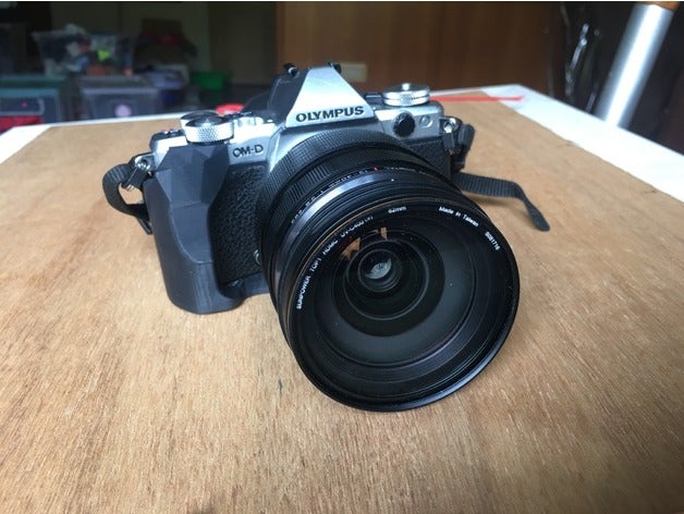 a olympus e-m5 mkii punho da câmara 3D print model - Mito3D