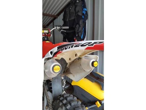dirt bike escape plug 4t twin ar de motocross a indústria automotiva cruz 3d print model - Mito3D